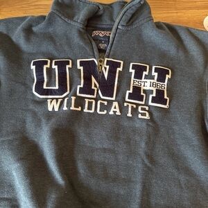 UNH Wildcats 1/4 Zip Unisex Sweatshirt Size Medium